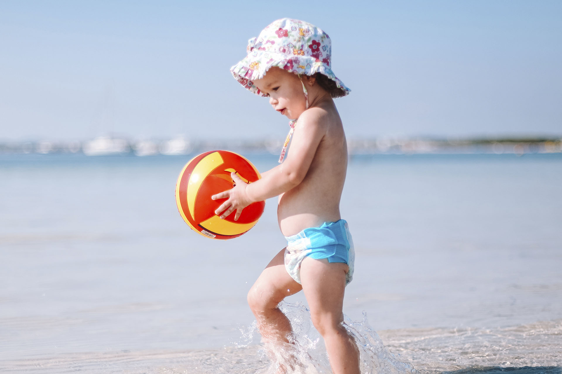 Cuidados com o bebê na praia Cuidados com o bebê na praia